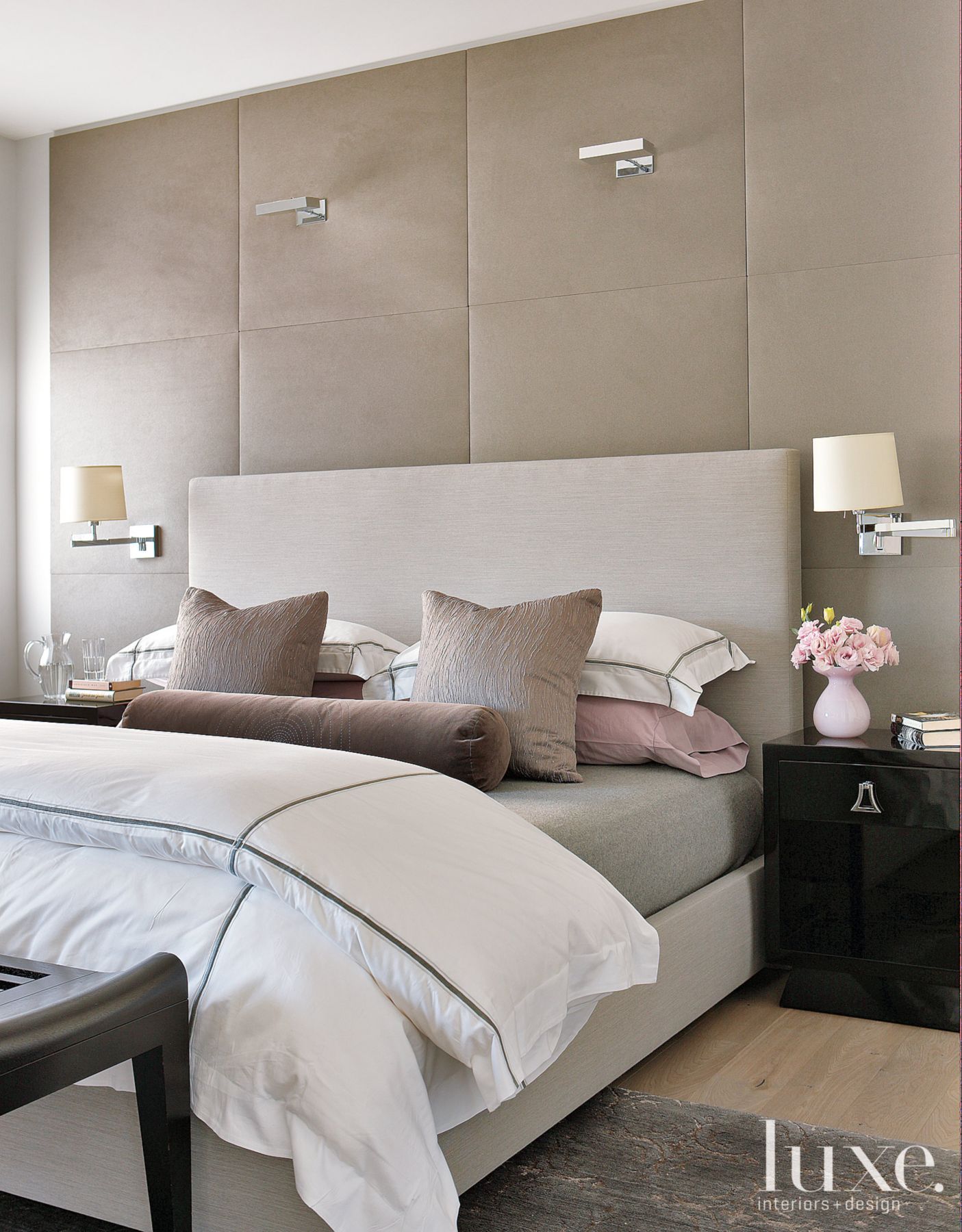 Luxe Homes Modern Bedroom