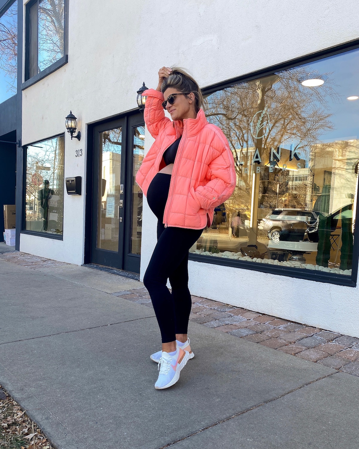 brighton butler 31 weeks pregnant, pregnancy fitness, working out while pregnant, maternity fitness athleisure look, nike sneakers